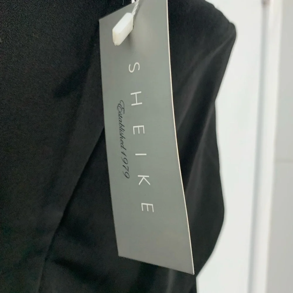 SHEIKE love struck Black strapless dress with cutout Sz 8 - Picture 10 of 10